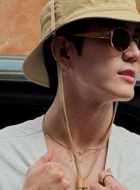 港风新潮2026金属椭圆形黑茶墨镜复古时髦高级感太阳眼镜防紫外线