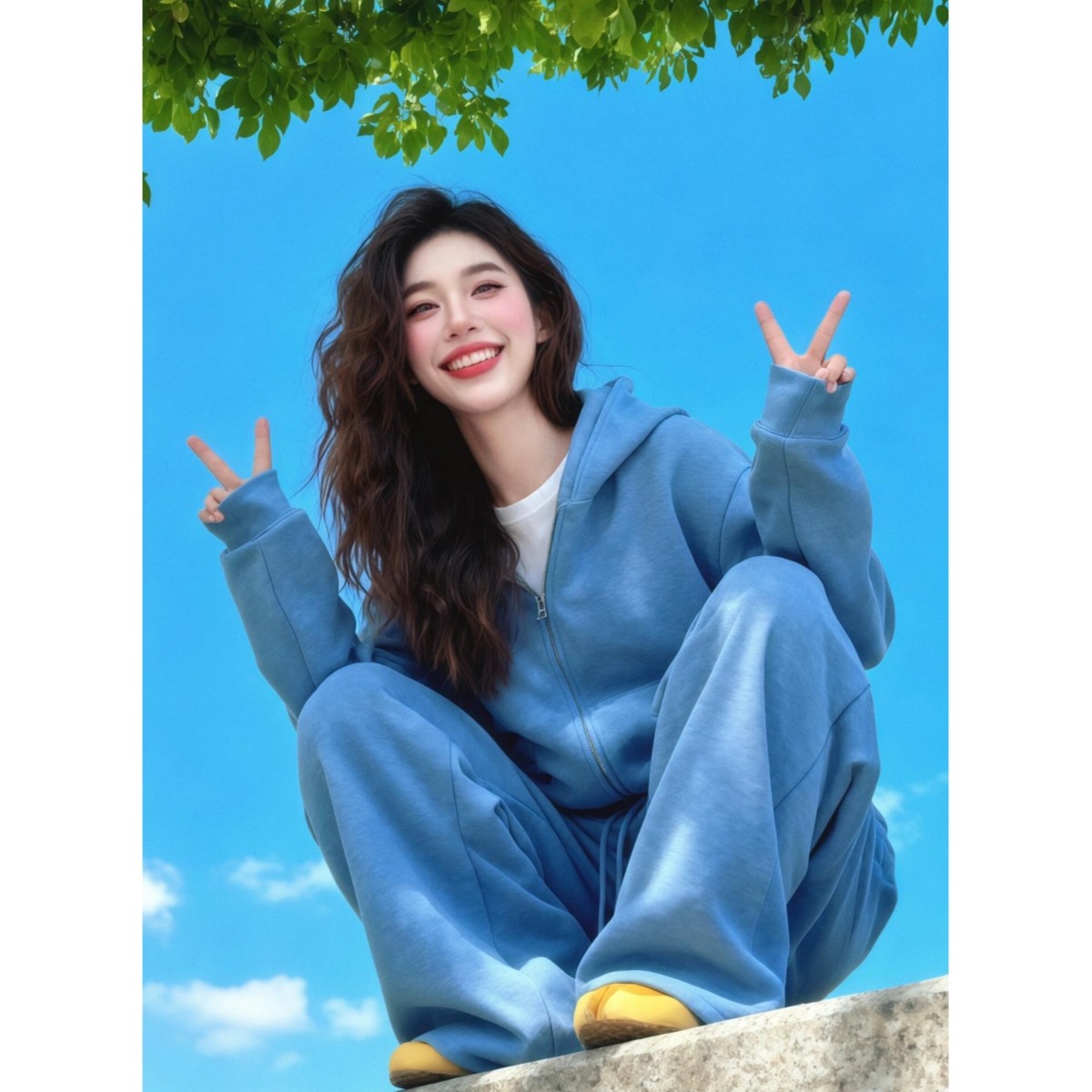 韩系休闲运动套装女春季慵懒风蓝色连帽拉链卫衣阔腿裤减龄两件套