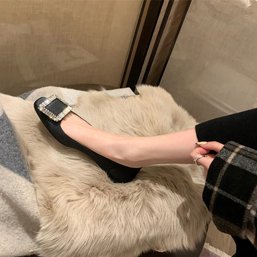 2022新款秋冬浅口平底黑色水钻百搭通勤工作鞋子女方头方扣rv单鞋