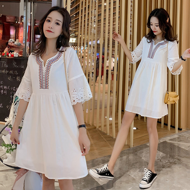 孕妇夏装时尚款2019新款夏天宽松短袖怀孕大肚外穿着连衣裙中长款在类目 孕妇装/孕产妇用品/营养, 孕妇装, 连衣裙中 - 来自Buy2taobao.com提供专业的淘宝代购服务