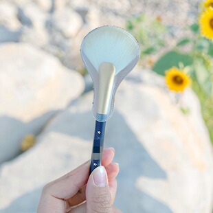 扇形刷 捕梦微醺腮红刷 没两把刷子怎么行 尔木TAO