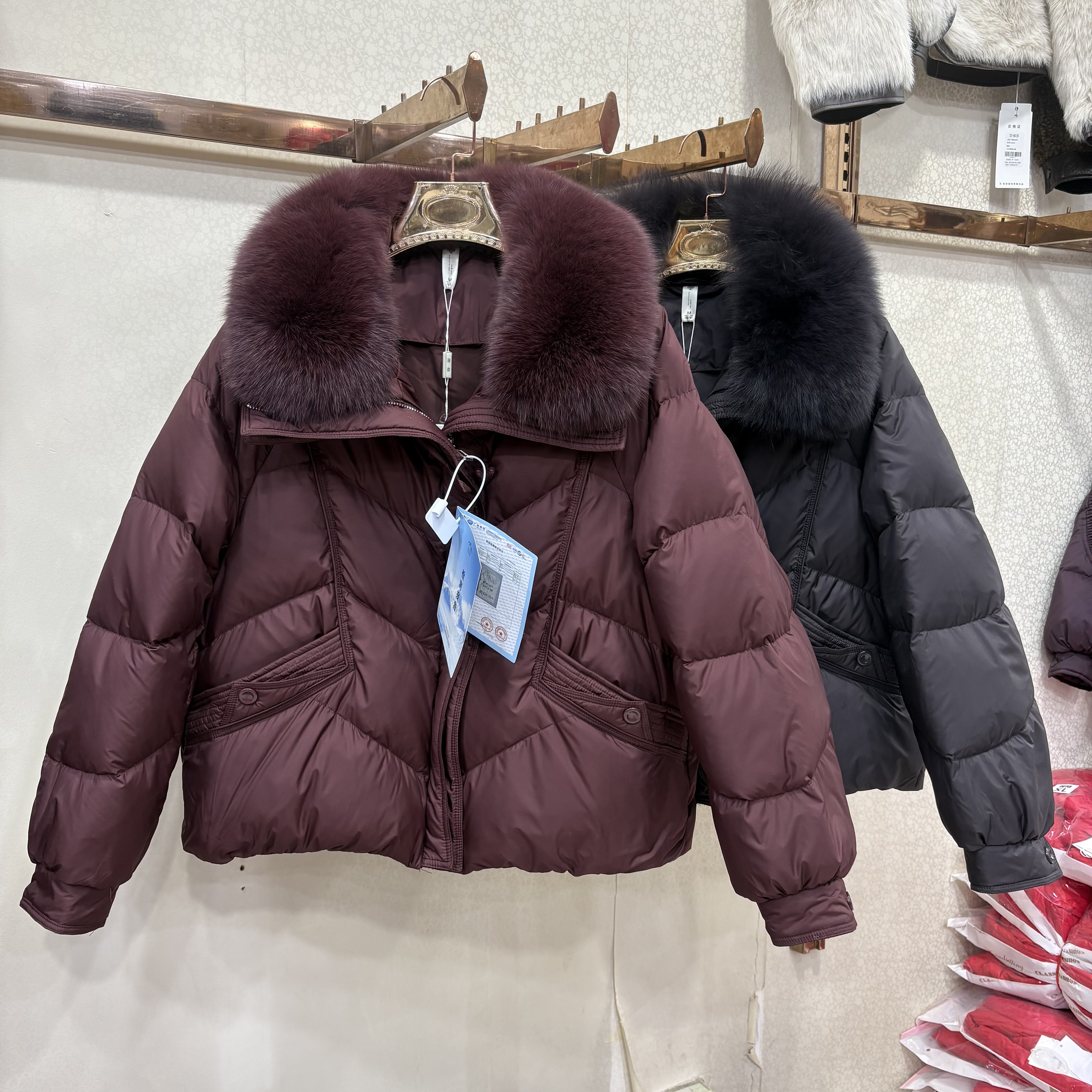 雨格A551专柜正品冬保暖羽绒服可拆卸毛领狐狸毛皮草外套女白鸭绒