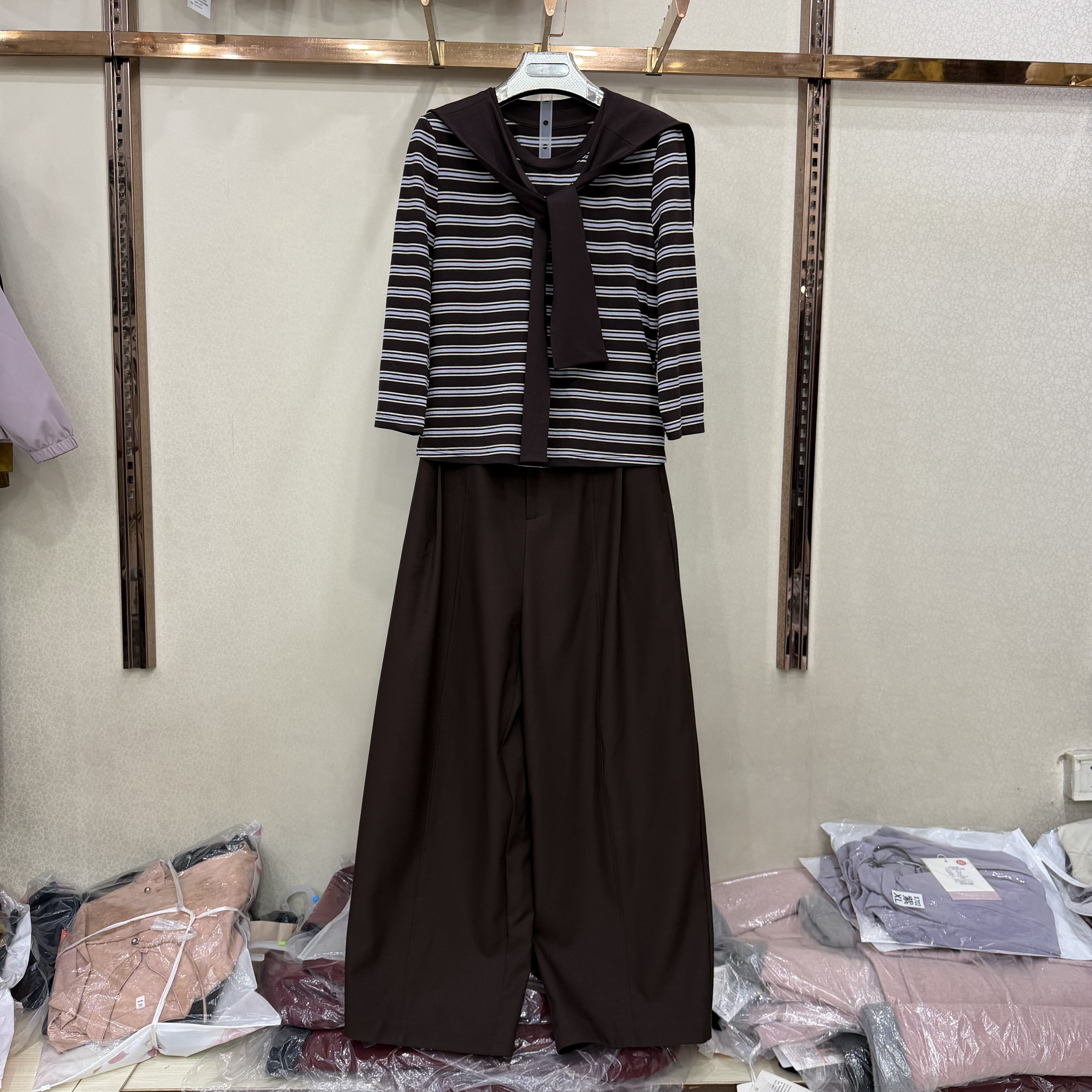 商场同款M26QT813正品条纹长袖上衣阔腿裤两件套女披肩式休闲套装