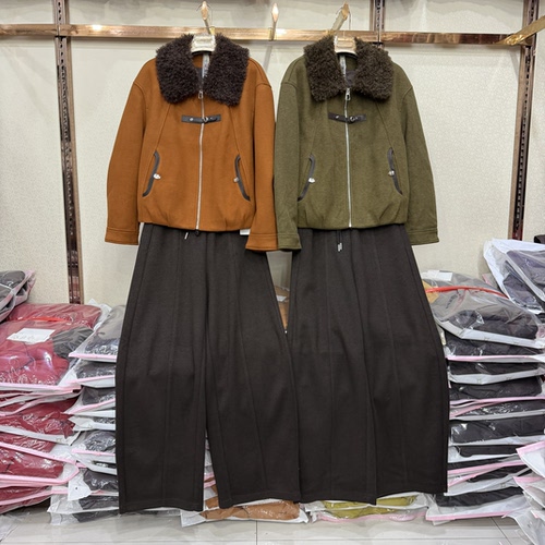 商场同款77045冬新时尚翻领鹅绒服休闲外套+阔腿洋气弯刀裤两件套