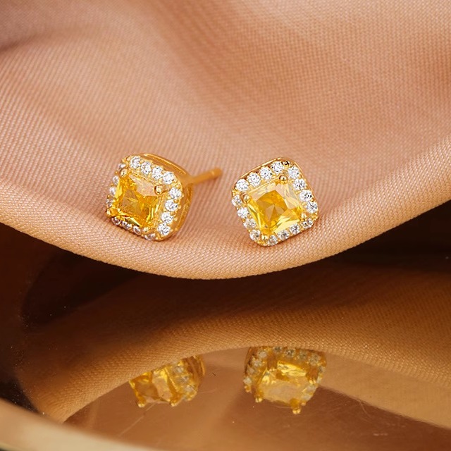 s925纯银小方糖耳钉女黄水晶钻小众设计感ins风耳环18k2025新款