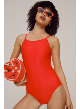 速浪|RB纯色防透系列|RB02中国红|无胸垫|竞速泳衣连体