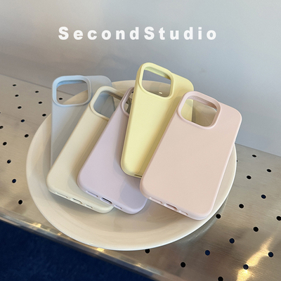 简约高级感液态硅胶壳苹果17