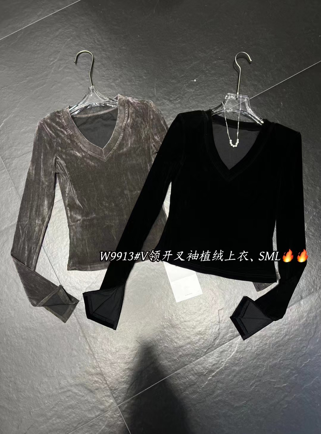 dudu 秋款高端丝绒褶皱V领短袖上衣时尚简约T恤小个子女装