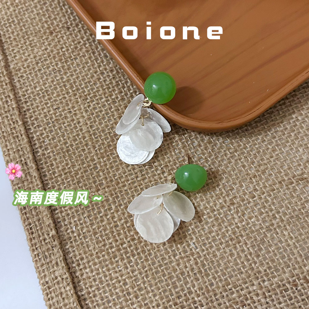 夏季小清新绿色贝壳片耳环