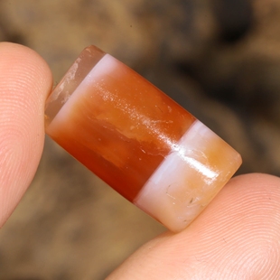 阿契美尼德文明缠丝玛瑙管珠直径10mm对孔18mm