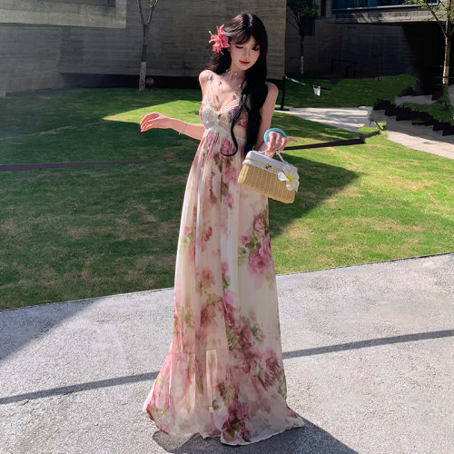 法式蕾丝拼接碎花吊带连衣裙女夏季露背大摆裙子度假气质a字长裙