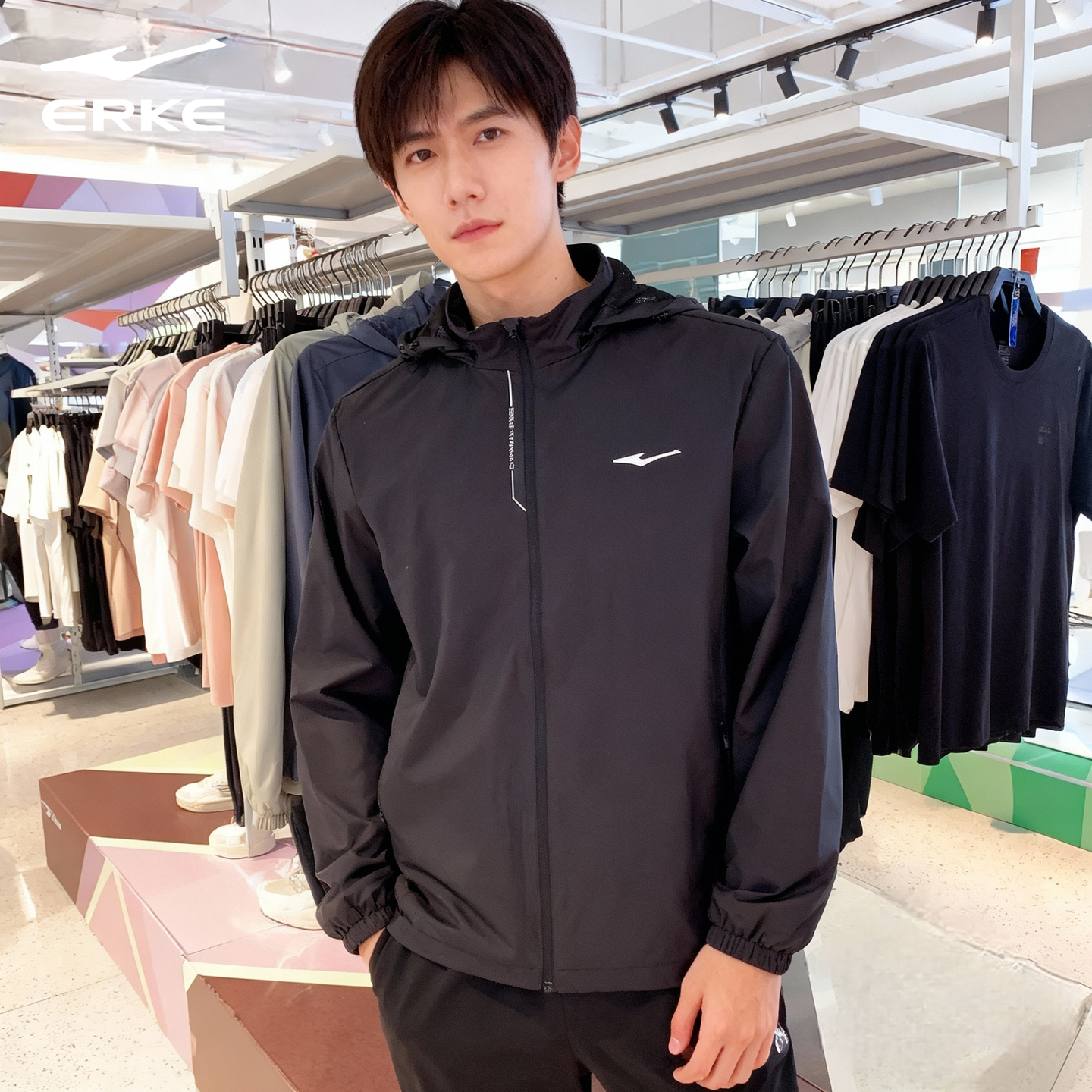 鸿星尔克男装2025秋季新款男士
