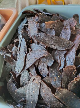 江西赣南特产安远纯手工豆腐饼干豆腐渣晒干可油炸