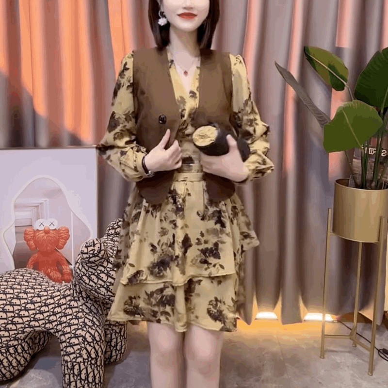 碎花雪纺连衣裙马甲两件套女港风时尚气质长袖V领雪纺裙马夹套装