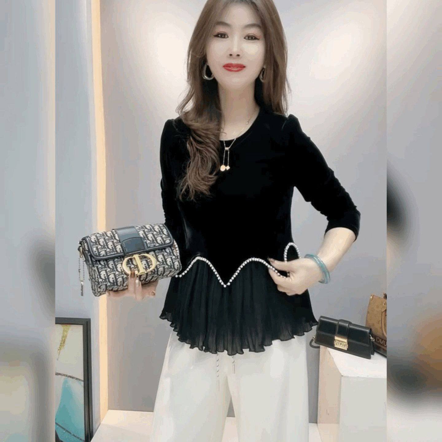 法式轻奢黑白拼雪纺T恤女荷叶边法式丝绒圆领黑色上衣钉珠打底衫,女装/女士精品,T恤,淘宝优惠券,粉丝福利购,淘宝优惠卷