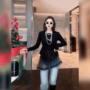 洋气中长款拼网纱法式黑色上衣设计感T恤荷叶边修身洋气打底衫女
