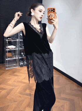 时尚设计感丝绒拼接蕾丝小衫女