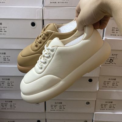 超轻品牌撤柜断码头层牛皮