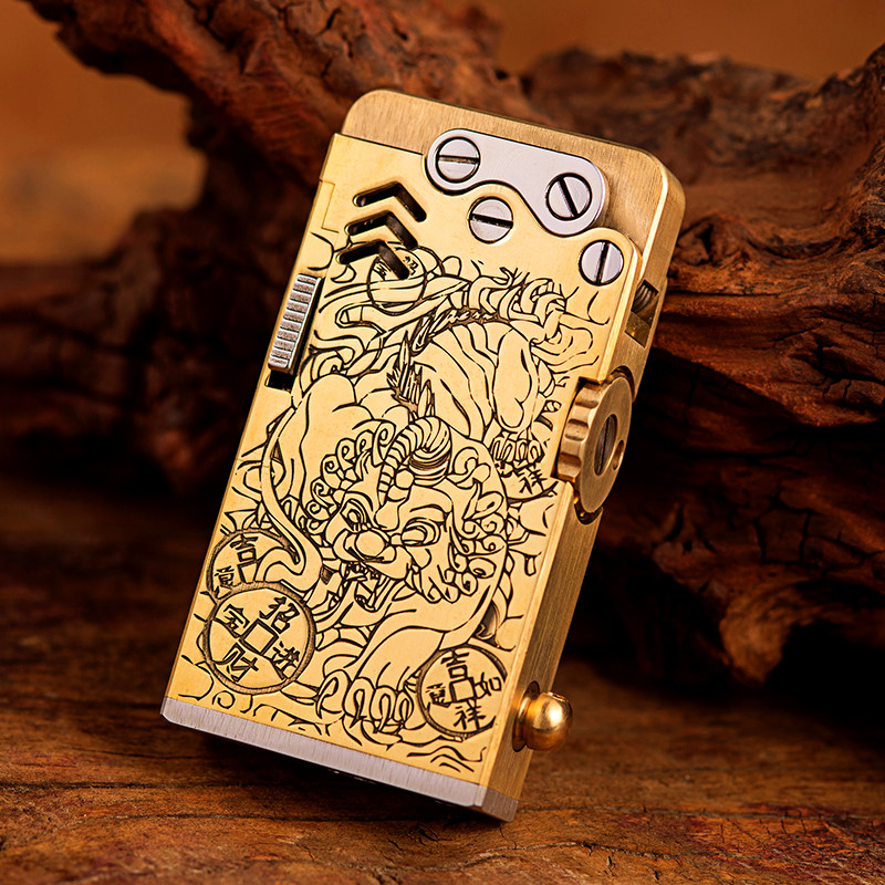 六代龙舌煤油打火机黄铜机械弹射浮雕貔貅防风复古创意礼物送老公
