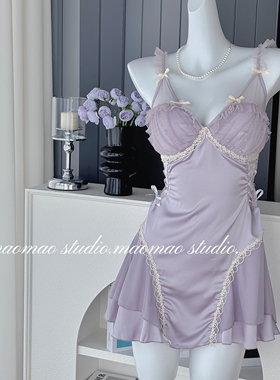 缎面拼纱透视绑带深V加胸垫纯欲高级小睡裙