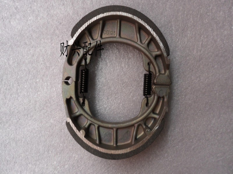 摩托车WIN100飞鹰100鹰仔100刹车片摩托车刹车皮正品