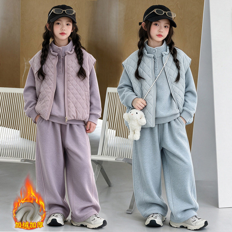 女童秋装套装三件套2026新款儿童秋冬加绒厚卫衣卫裤马甲女孩时髦