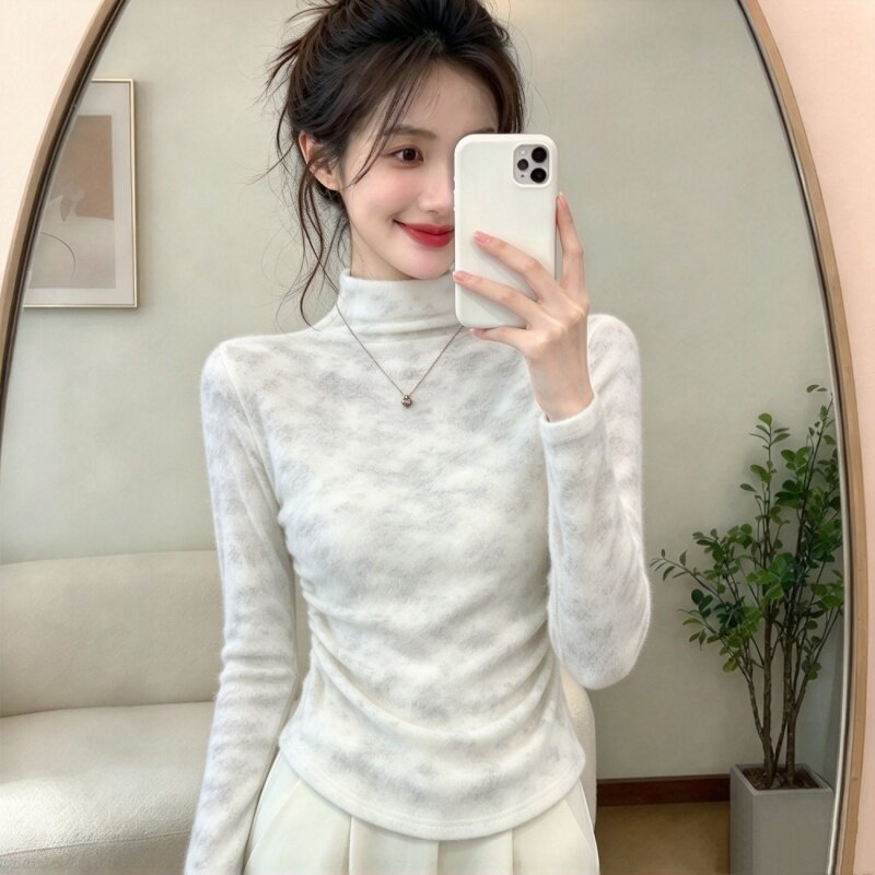2026秋冬季新款半高领德绒正肩长袖T恤女修身显瘦扎染打底衫上衣
