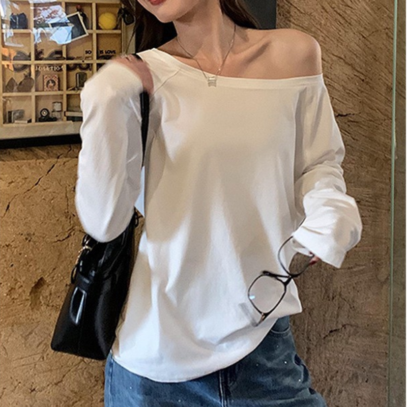 独特气质2026新款超好看绝美长袖T恤女装松弛感宽松斜领露肩上衣