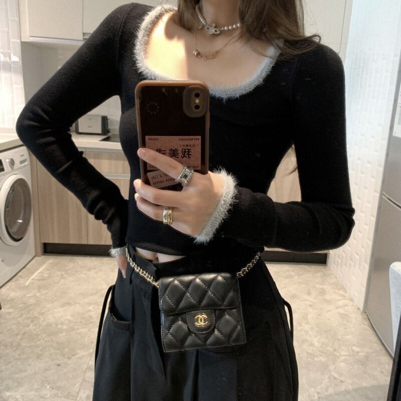 甜辣方领长袖T恤德绒修身打底衫女秋冬季刺绣设计感百搭短款上衣
