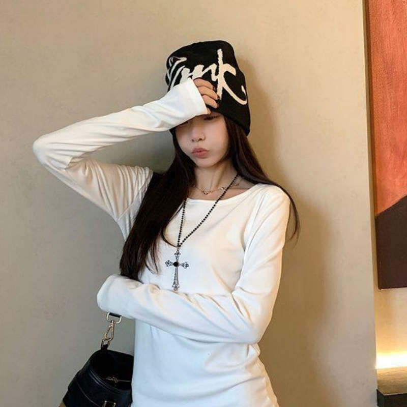 韩系白色修身圆领长袖T恤女秋季辣妹收腰慵懒风德绒保暖打底上衣