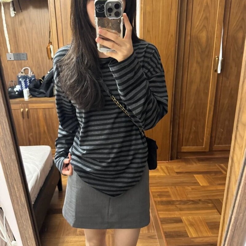 慵懒风气质条纹外穿打底衫女2026春秋季新款休闲宽松百搭长袖上衣