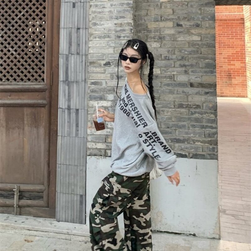 2026美式斜肩字母印花长袖卫衣女春秋辣妹露肩设计感宽松上衣ins