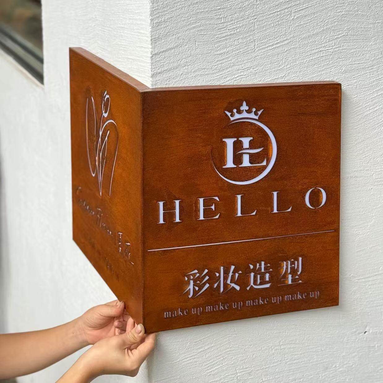 创意拐角镂空灯箱led双面转角广告牌门牌招牌定制悬挂金属发光字