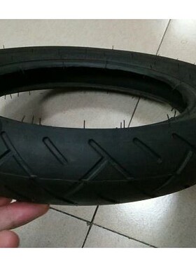 出售quinny配件后轮子维修 buzz moodd后轮内胎 扶手，座椅，棚子