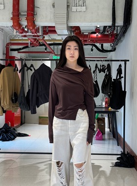 LCDC 25秋新款百搭斜肩扣长袖T恤女显瘦打底衫上衣 5号店韩国代购