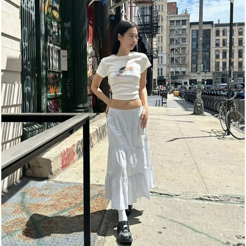 【品牌五折捡漏】金智妮JENNIE同款GLOWNY花边A字半身裙韩国