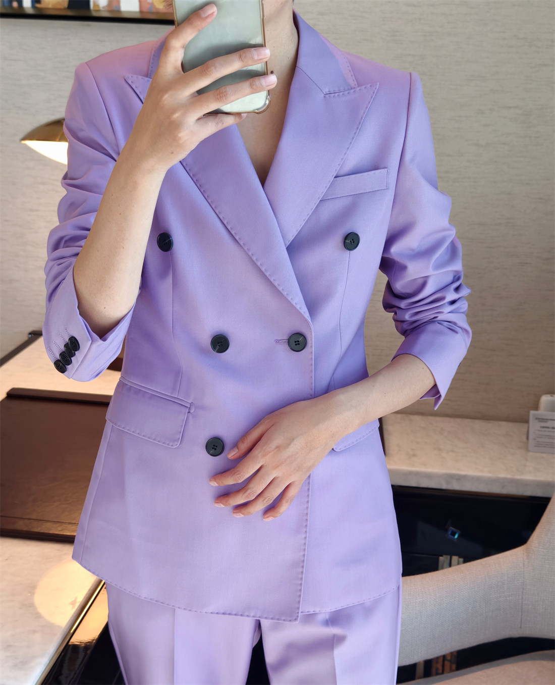 春季紫罗兰西装套装女