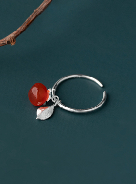 椿屿万事如意红玛瑙纯银开口戒指