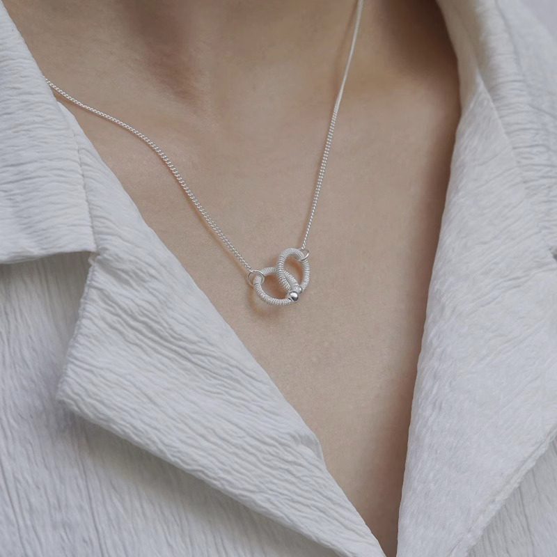 一寸十里白露双环花丝编织项链