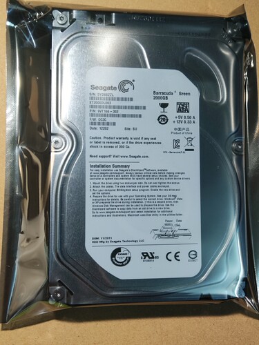 2t希捷sata串口台式机监控用硬盘