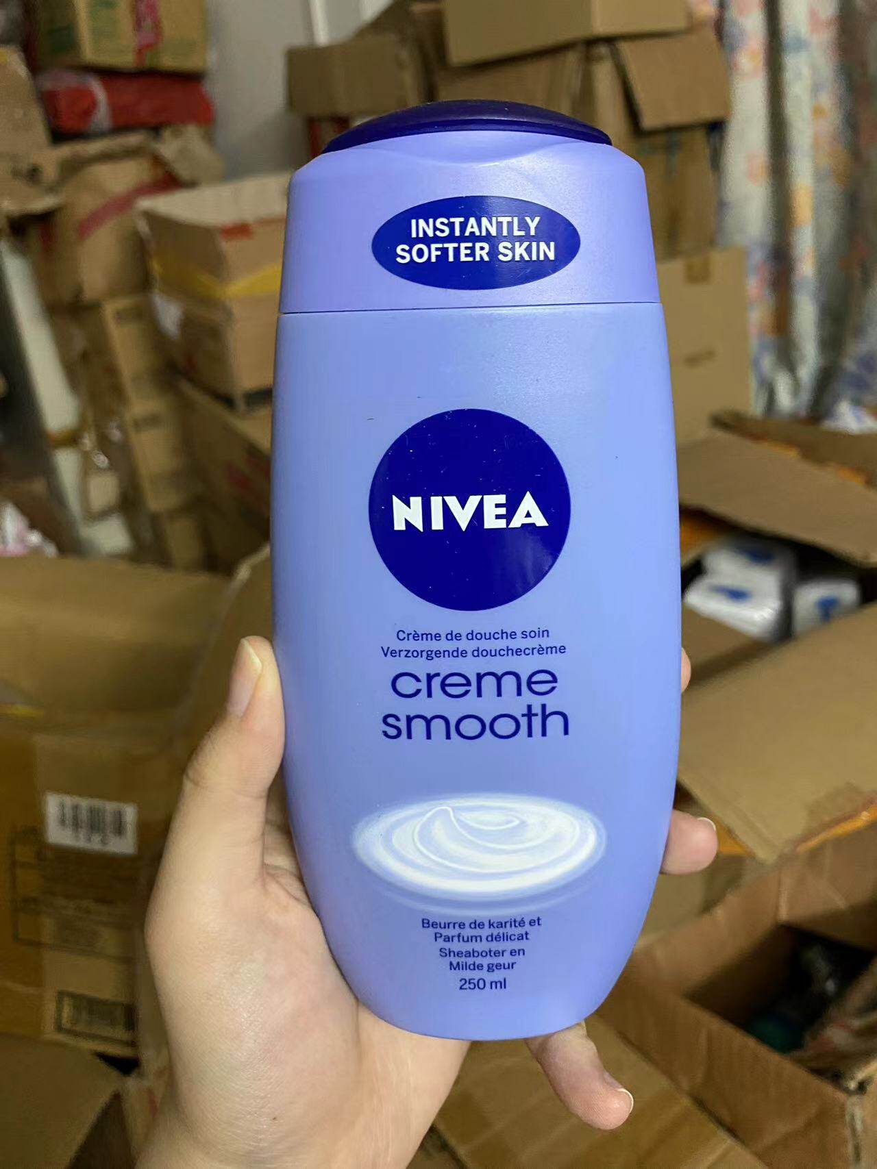 德国原装nivea妮维雅乳木果油精华女士香水滋润沐浴露250ml