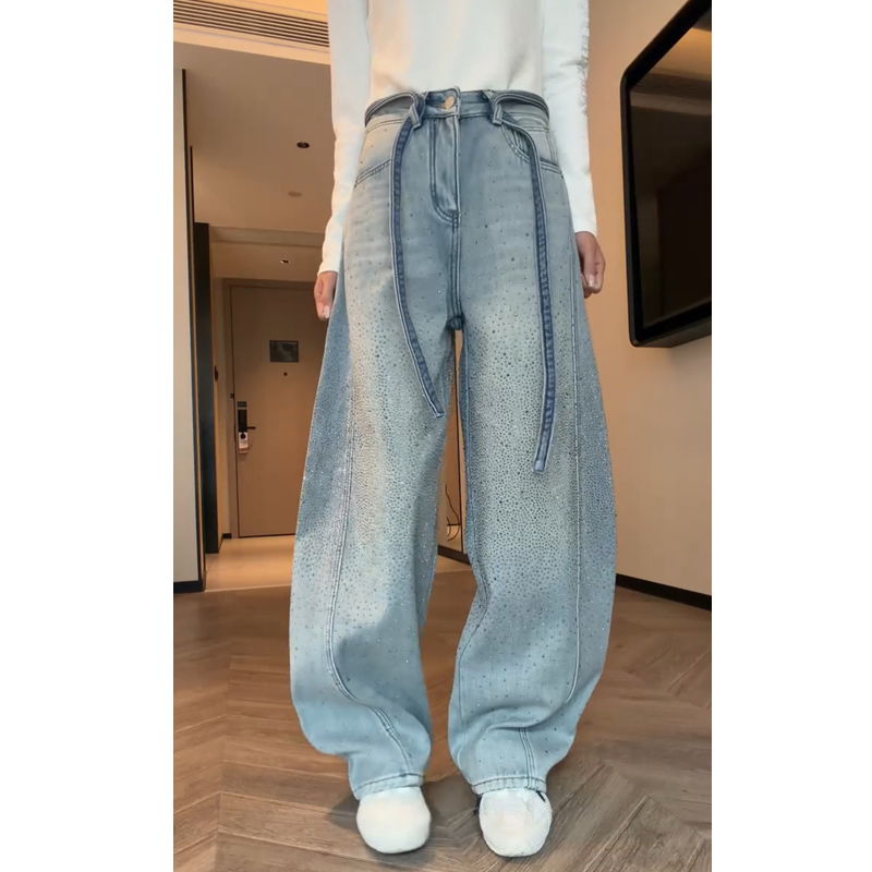 2025年冬季加绒弯刀直筒牛仔裤女