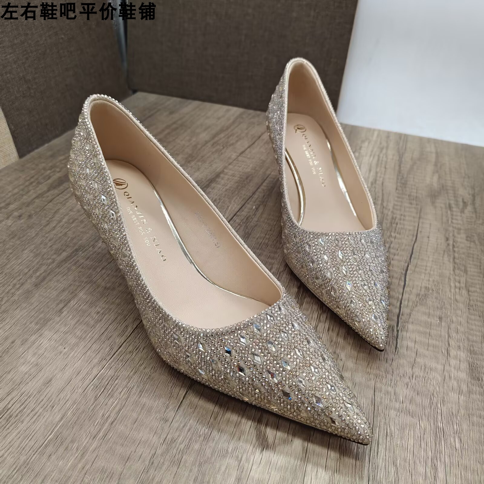 蝴蝶结水晶鞋细高跟凉鞋透明