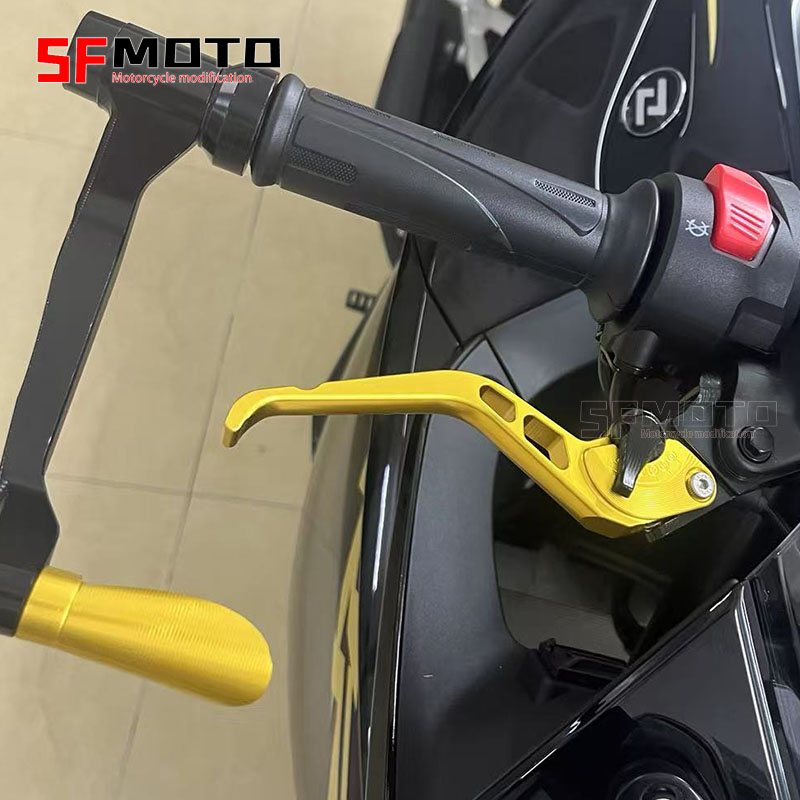 适用凯越450RR新玩家曼岛改装刹车凯越250RR刺鸟改装刹车离合牛角图片