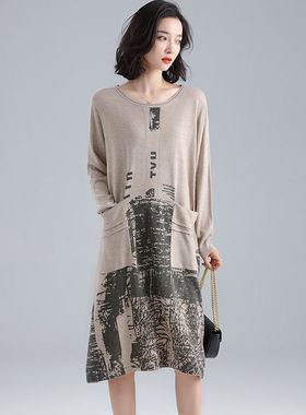 品瑟58038长袖宽松大码针织连衣裙 古风印花春秋妈妈装慵懒针织裙