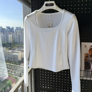 秋季新款白色方领长袖t恤女修身打底衫绝美鱼骨线设计感百搭上衣