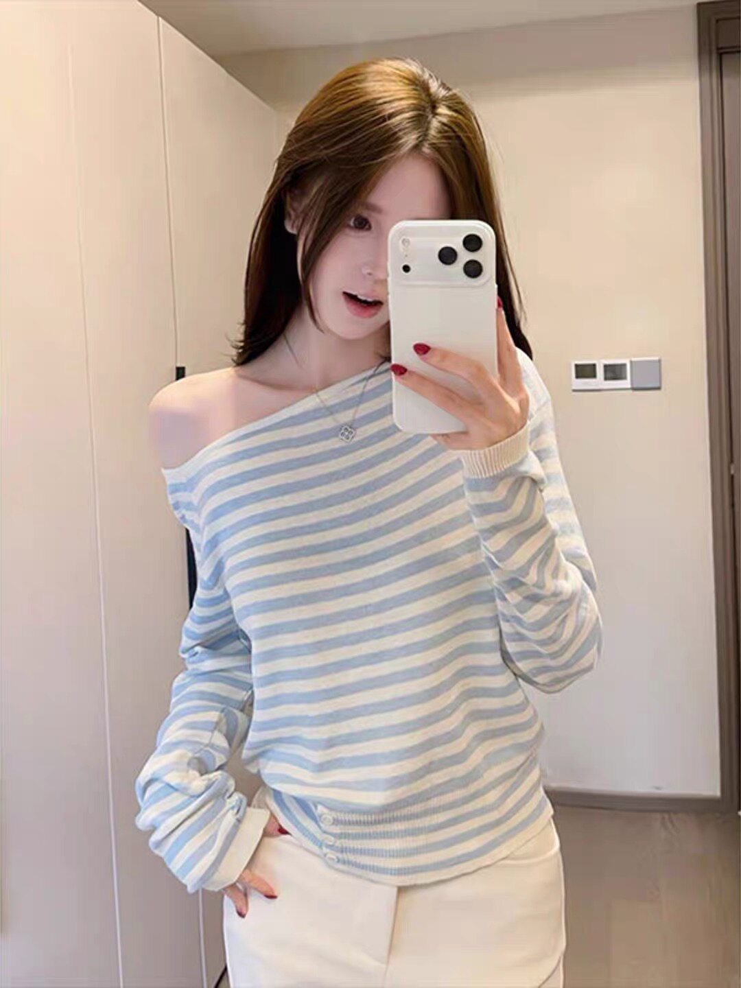 韩系慵懒条纹斜肩长袖T恤女 秋冬宽松显瘦一字肩打底衫露肩上衣