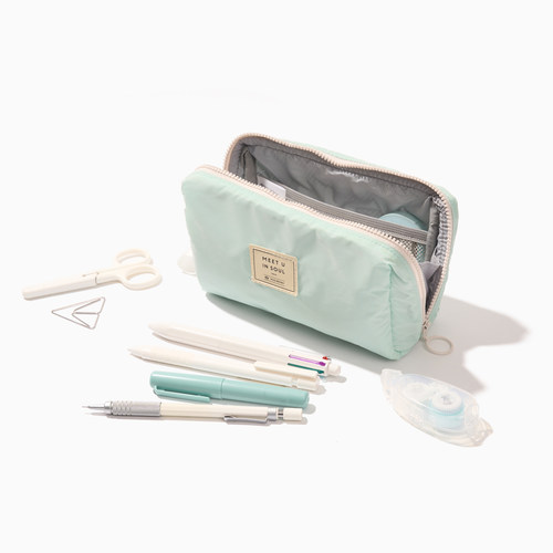 目意思简约涤纶大容量笔袋新品