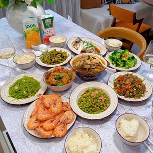 釉下彩餐具2026新款碗碟套装家用窑变釉法式浮雕碗具乔迁碗盘组合