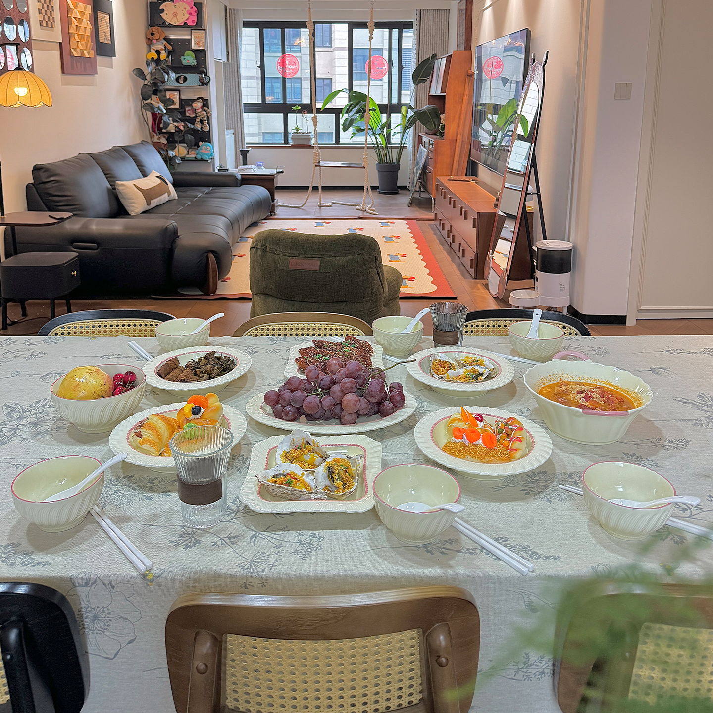 高温釉下彩2026新款碗碟套装家用高颜值浮雕餐具乔迁送礼碗盘组合,餐饮具,碗,淘宝优惠券,粉丝福利购,淘宝优惠卷